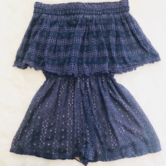 ANTHROPOLOGIE Tiered Eyelet Romper Size S - Picture 4 of 10